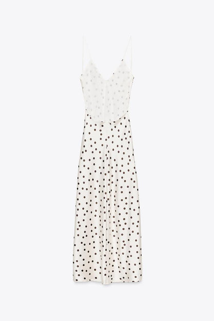 Robe évasée satinée à pois
