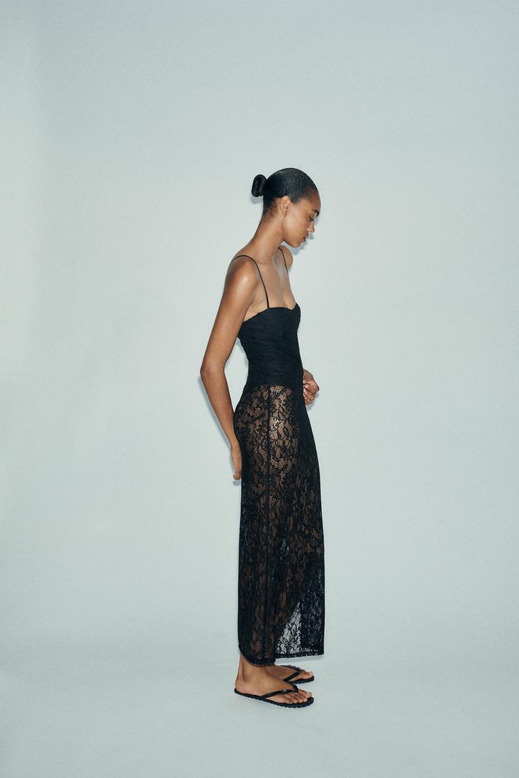 Robe midi en dentelle à armatures