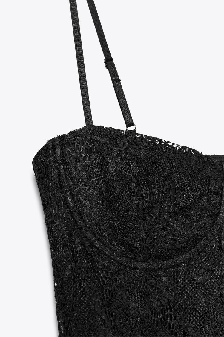 Robe midi en dentelle à armatures